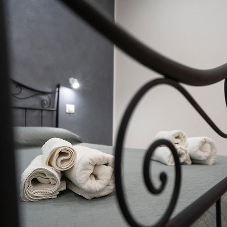 Saverio'S Apartment تروبيا المظهر الخارجي الصورة