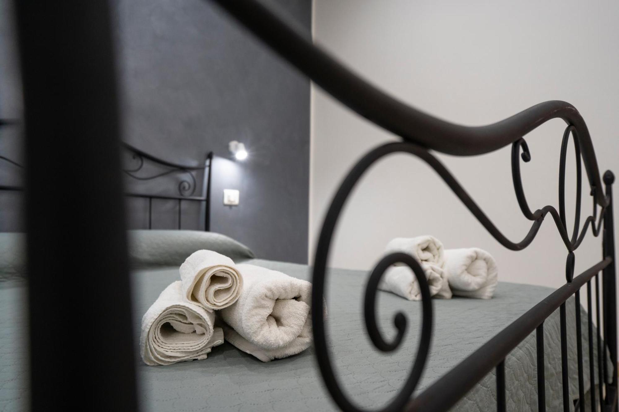 Saverio'S Apartment تروبيا المظهر الخارجي الصورة