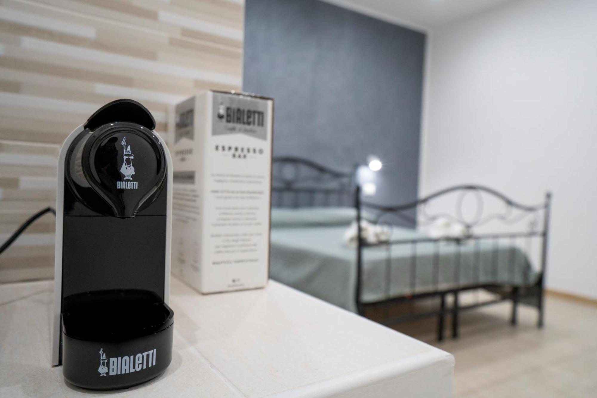 Saverio'S Apartment تروبيا المظهر الخارجي الصورة